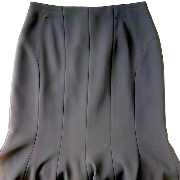 Ann Taylor Black Flare Skirt, Fully Lined, Size 4P - Picture 2 of 11